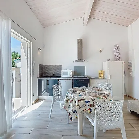 Les Hauts Du Parc By Interhome Saint-Palais-sur-Mer