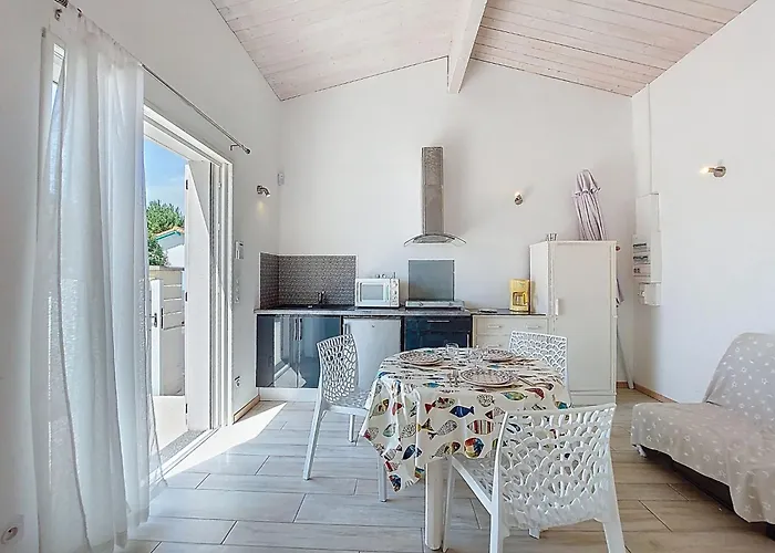 Les Hauts Du Parc By Interhome 滨海圣帕莱